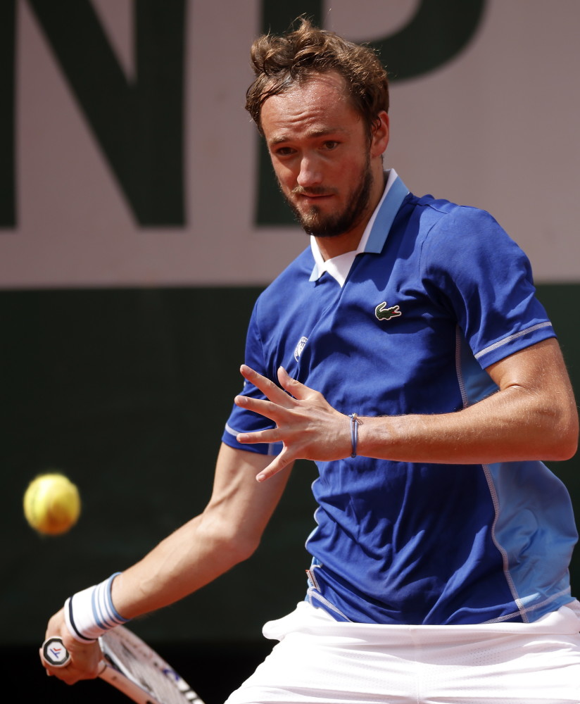 最终他们以 最终他们以