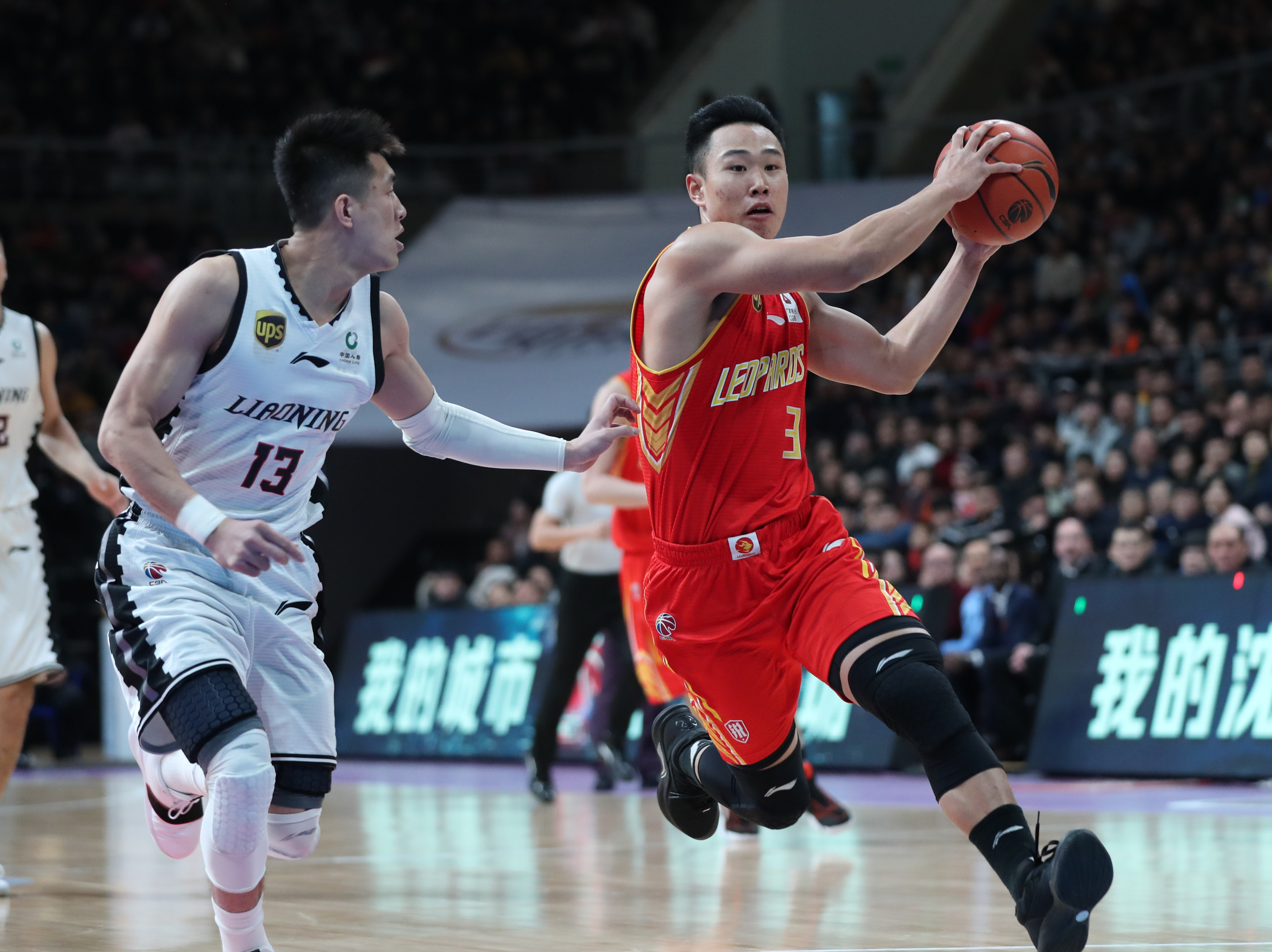 通过定位球 通过定位球