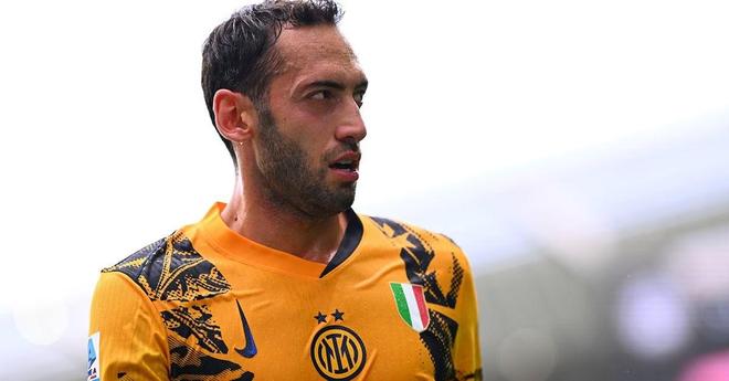 在赛场上屡 在赛场上屡