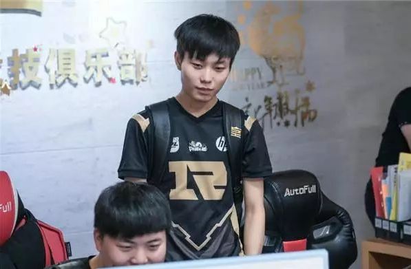 而在态度
